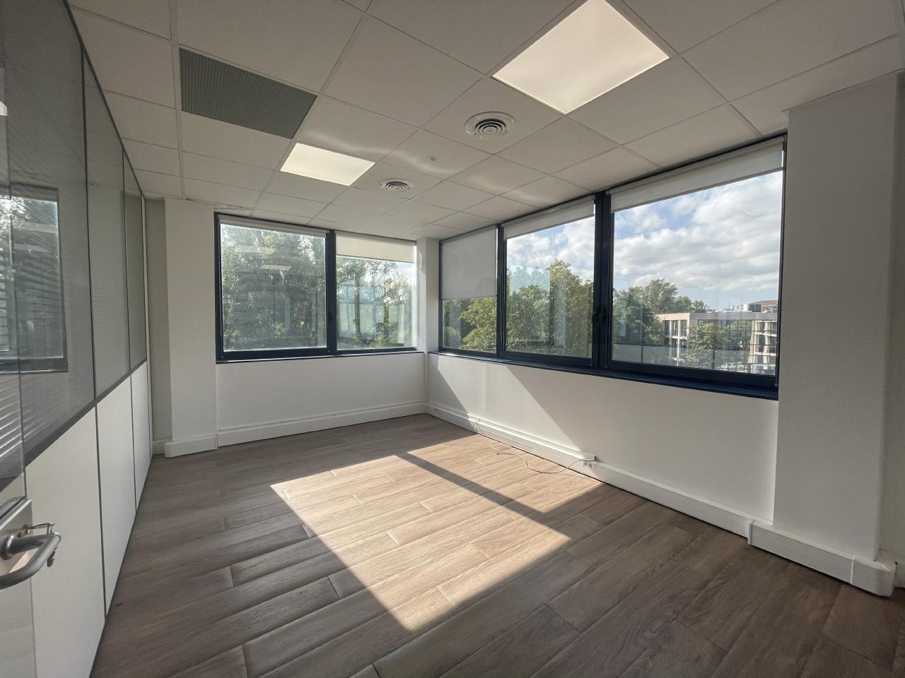 Bureau Aix-en-Provence 691m² Location bureau Aix-en-Provence Bouches-du-Rhône OLBUR2315721 10